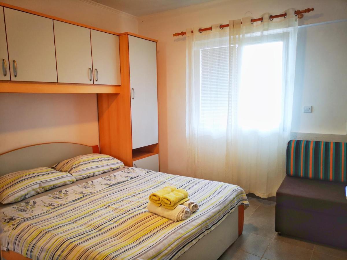 Apartments Venci Bibinje Bagian luar foto