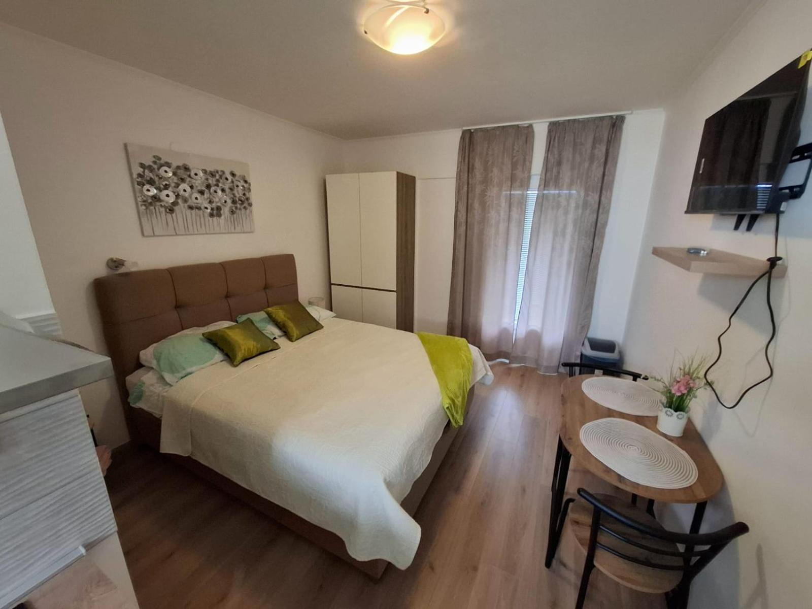 Apartments Venci Bibinje Bagian luar foto